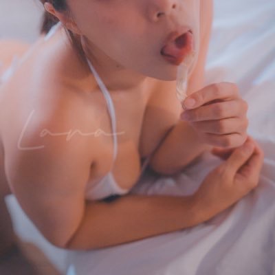 一字馬🩶Lara💋