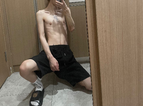 咸鱼烨ye-